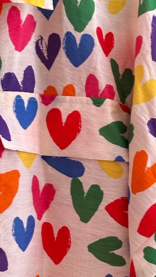 Conjunto Camisa e Calças Corações Coloridos