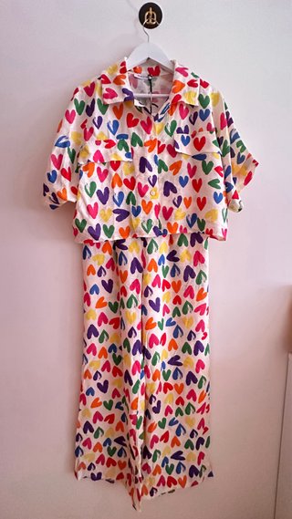 Conjunto Camisa e Calças Corações Coloridos