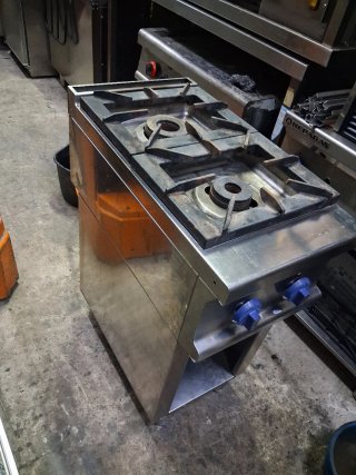 Cocina industrial 2 fuegos 40x75x90 ( GAS NATURAL)