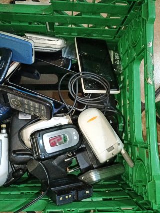 41 Móviles Antiguos +  algún Cargador