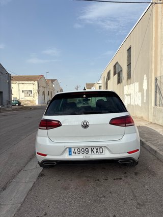 Volkswagen Golf 2019 R-LINE 1.0 TSI 115cv