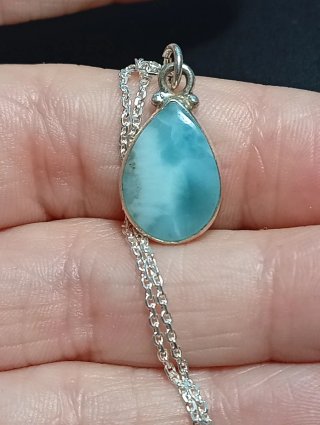 Colgante Plata Ley y Cadena piedra larimar
