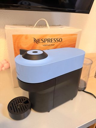 Cafetera Nespresso Delonghi Azul