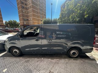 Opel Vivaro 1.5 Diésel 100 CV L3H1 (versión larga)