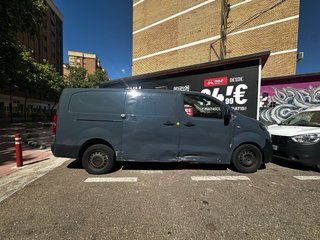 Opel Vivaro 1.5 Diésel 100 CV L3H1 (versión larga)