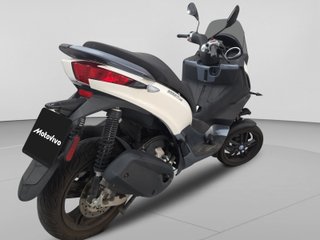 Piaggio MP3 300 3 RUEDAS