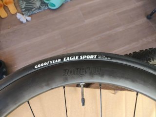 Rodas de carbono Attáque 50mm UCI
