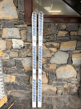 Esquís Rossignol 671