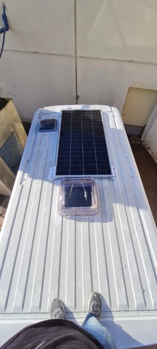 MONTAJE INSTALACIÓN KIT SOLAR BASICO PLACAS SOLARE