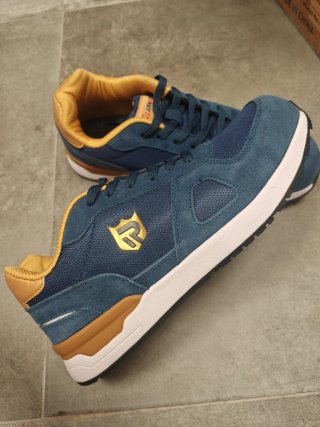 Zapato de seguridad Larnmern azul y dorado