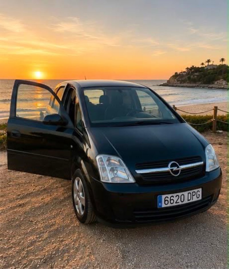 Opel Meriva 2005 negro 193.000km diesel - foto 1