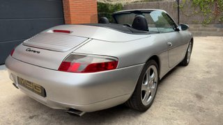 Porsche 911(996.1)Carrera Cabrio 3.4 MANUAL 2001
