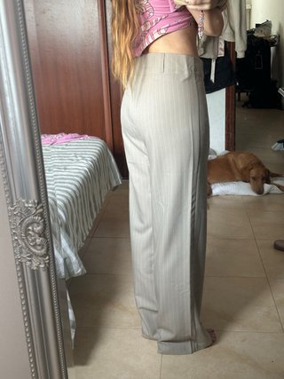 Pantalón Stradivarius Wide Leg Rayas Beige.
