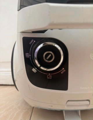 Aspirador Bosch Serie 4 ProHygienic