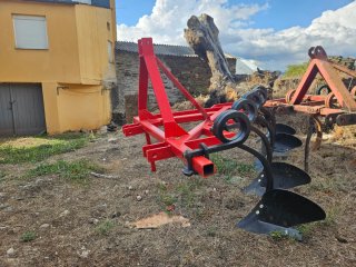 Arado Cultivador de 5 Brazos -- Nuevo