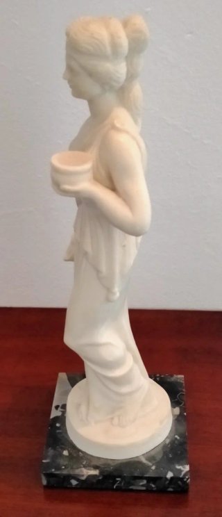 Statua vintage Dea greca Ebe
