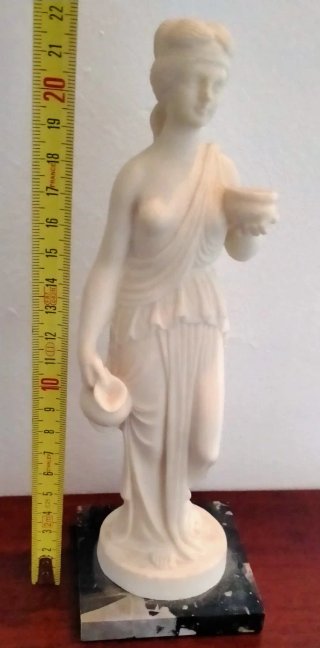 Statua vintage Dea greca Ebe