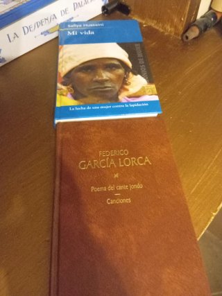 Regalo 1 libro elegir,por compra en mi perfil