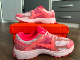 Zapatillas Nike Niña Rosa y Blanco