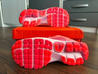 Zapatillas Nike Niña Rosa y Blanco