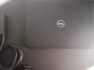 Portátil Dell Latitude 3400 Negro