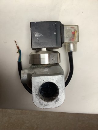 Válvulas de bola de acero inoxidable 3/4”