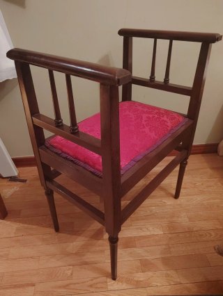 Elegante Banqueta de madera de haya, color nogal