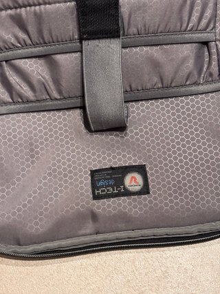 1 Mochila de cabina con ruedas Roncato
