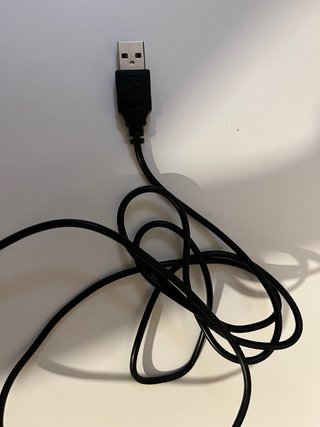 Tastiera USB Nera con Controlli Multimediali