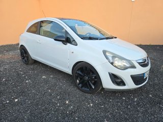 Opel Corsa 1.4 Gasolina 90 cv  2014