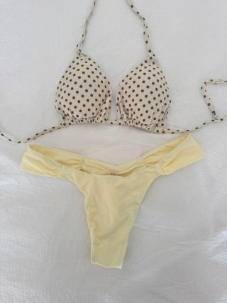 Bikini lunares beige y amarillo Talla L