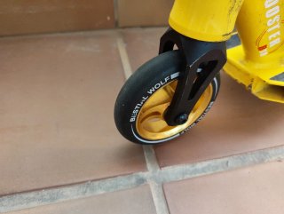 Patinete Bestial Wolf B18 Amarillo