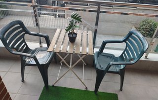 Mesa y 2 Sillas Jardín Madera y Plástico