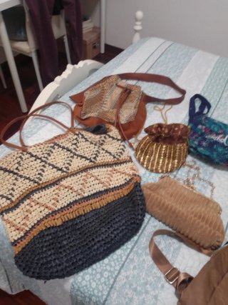 Lote 8 Bolsos y Mochilas