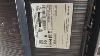 Samsung UE50RU7105K 50" 4K Smart TV – Para reparar