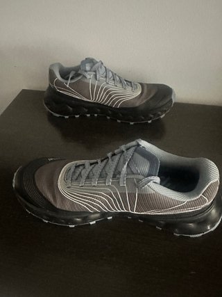 Zapatillas trail NNORMAL  Gore -Tex negras/grises