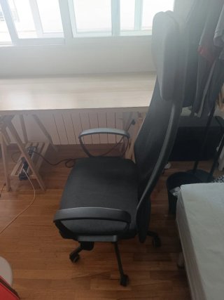 Pack Mesa y Silla Escritorio Madera y Negro