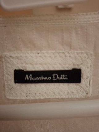Blusa Massimo Dutti manga corta blanca. Talla M