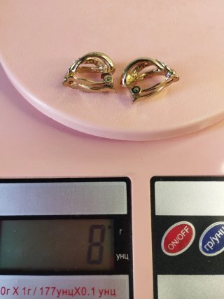 Pendientes vintage dorados con circonitas