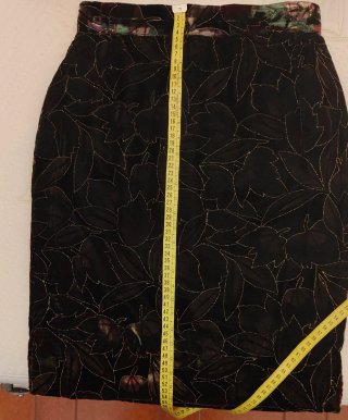 Conjunto Terciopelo Negro y Dorado Mujer