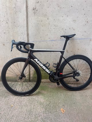 Massi Arrow Race carbono. Talla M