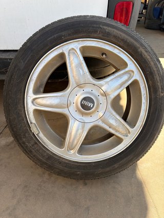 Llantas Mini 16 Pulgadas (Juego de 4) 195/55/16
