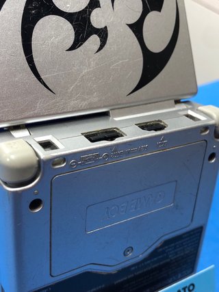 Consola gameboy advance sp edicion tribal