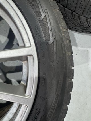 4 Llantas y Neumáticos BMW