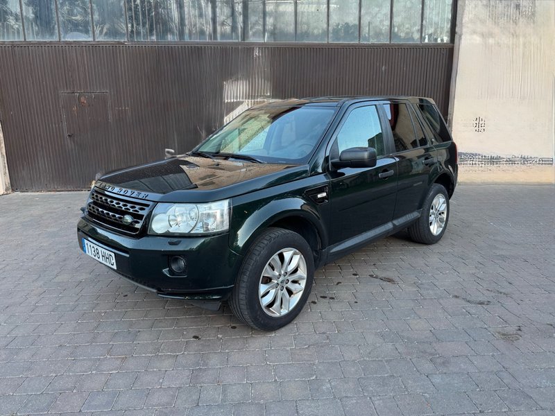 Land Rover Freelander 2012 - foto 1