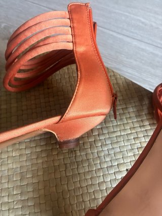 Sandalias Marypaz raso naranja