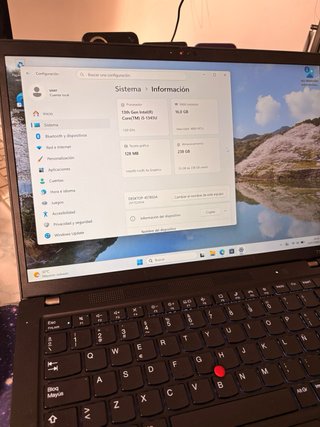 Lenovo Portátil Táctil Windows 11 Pro