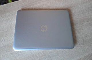 Portátil HP  i7