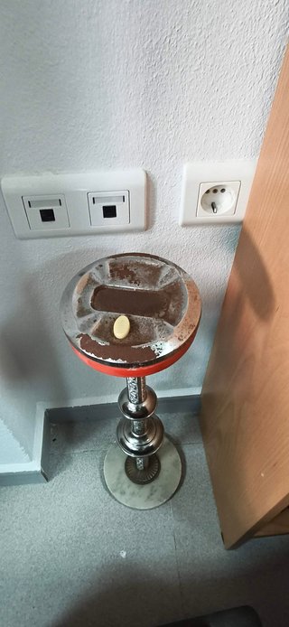 Cenicero de pie vintage años 80