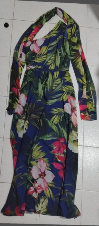 Vestido de fiesta estampado floral usado una vez